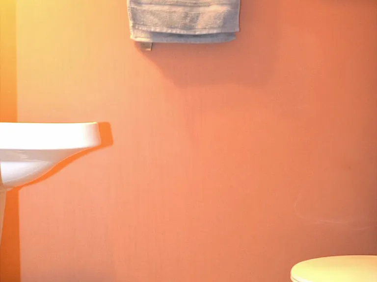 1/2 bath