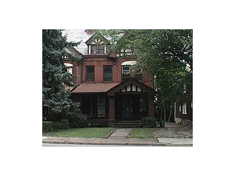 6855 Penn Ave photo 1