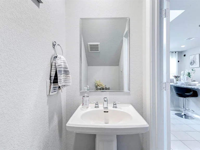 27985 Seger Bend Trl — Photo 14