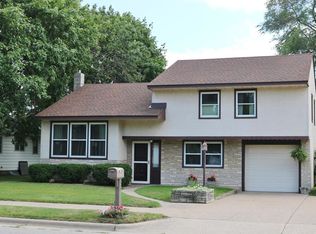 2716 Birch St, La Crosse, WI 54601
