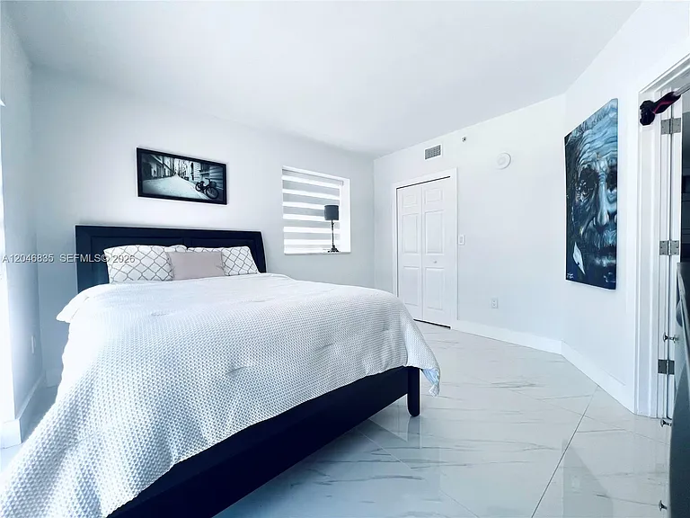 3410 Coral Way #Penthouse 05 — Photo 22