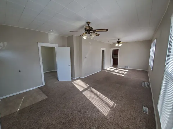 30 E Kirkwood Ave, Des Moines, IA 50315