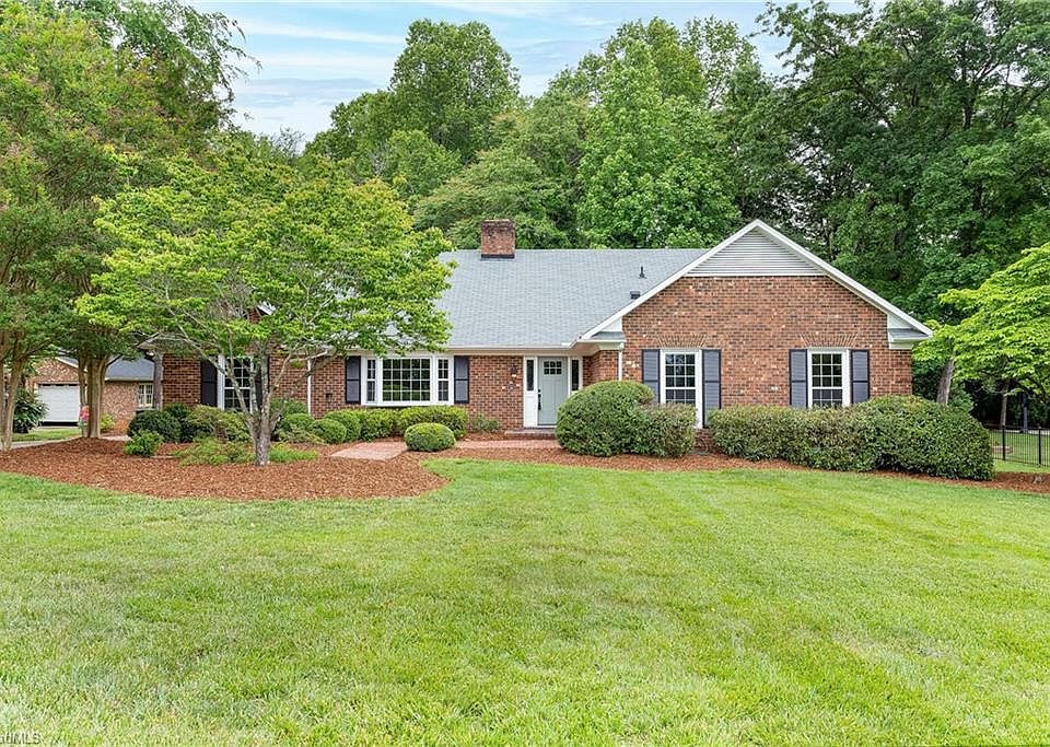 1st image of 4209 Belvoir Dr