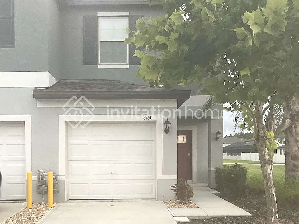 8450 Druid Oaks Ln