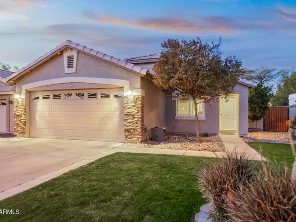 2736 E TERRACE Avenue, Gilbert, AZ 85234