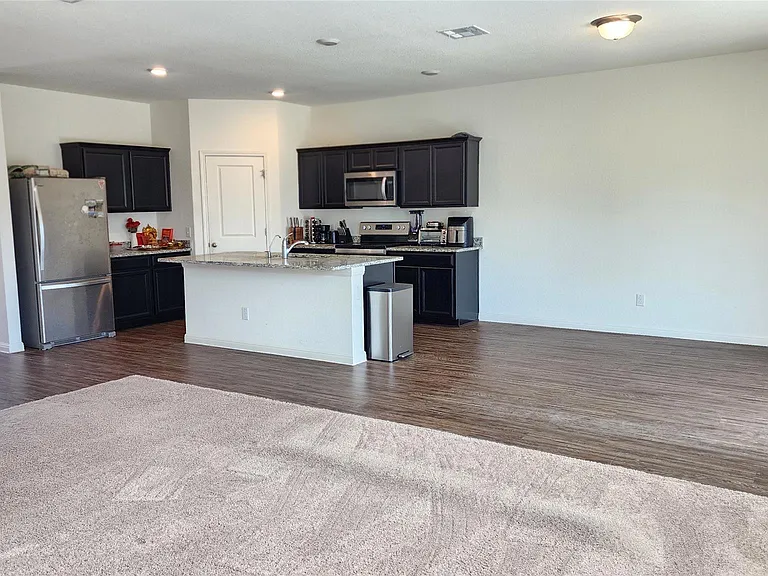 19513 Cloudy Bay Dr — Photo 3