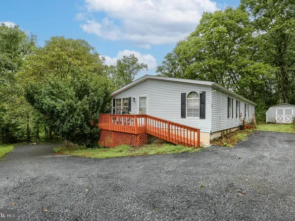 48 S Hoernerstown Rd, Hummelstown, PA 17036