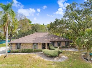 208 Neville Cir NE, Palm Bay, FL 32907