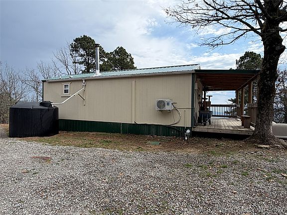 2nd image of 5647 NE 137th Rd