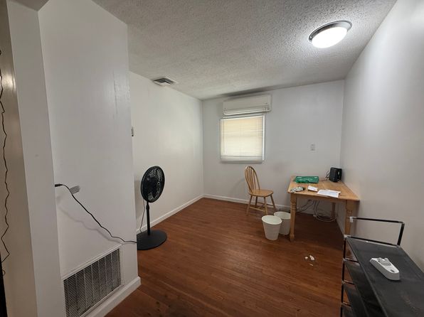 4554 Burling St APT 1