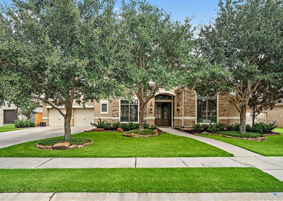 1st image of 10106 Winding Glen Dr