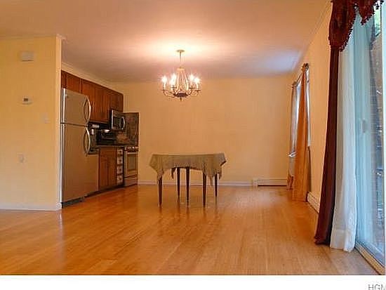 3rd image of 6 Dove Ct APT S