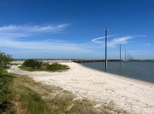 100 Egery Island Rd, Taft, TX 78390