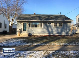 1039 N 13th St, Dekalb, IL 60115