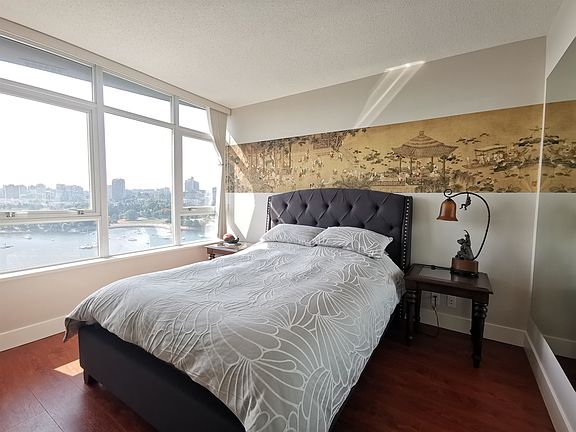5th image of 1483 Homer St #1803