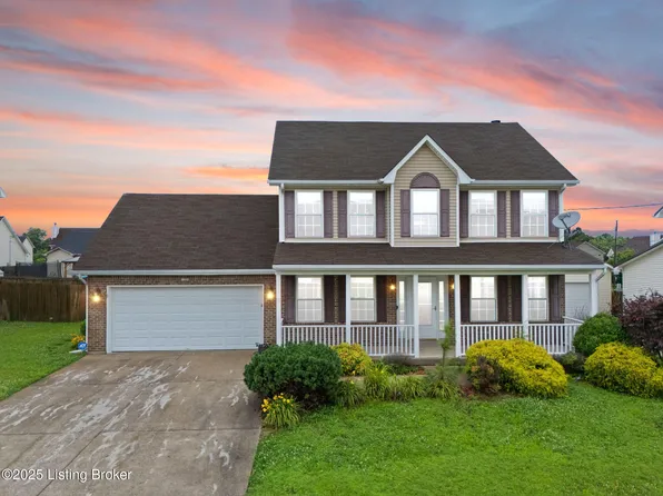 125 Longsdale Ct, Radcliff, KY 40160