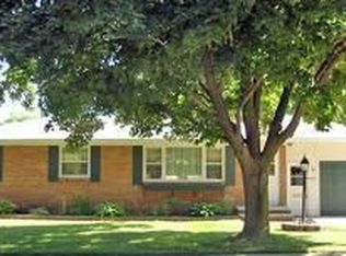 1779 Debra Ln, Green Bay, WI 54302