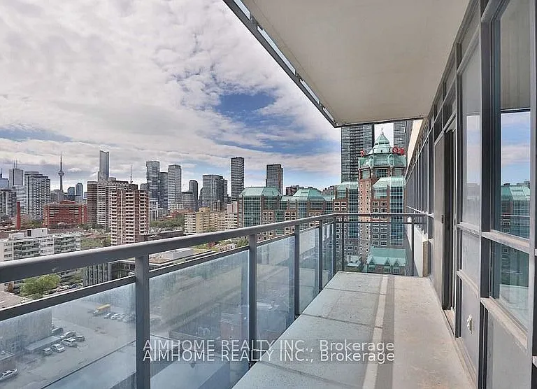 28 Linden St #1305 — Photo 18