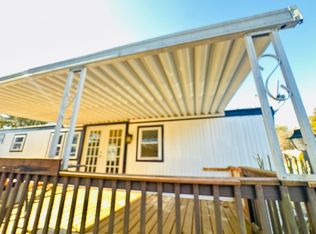 5 3rd Ave, Buzzards Bay, MA 02532