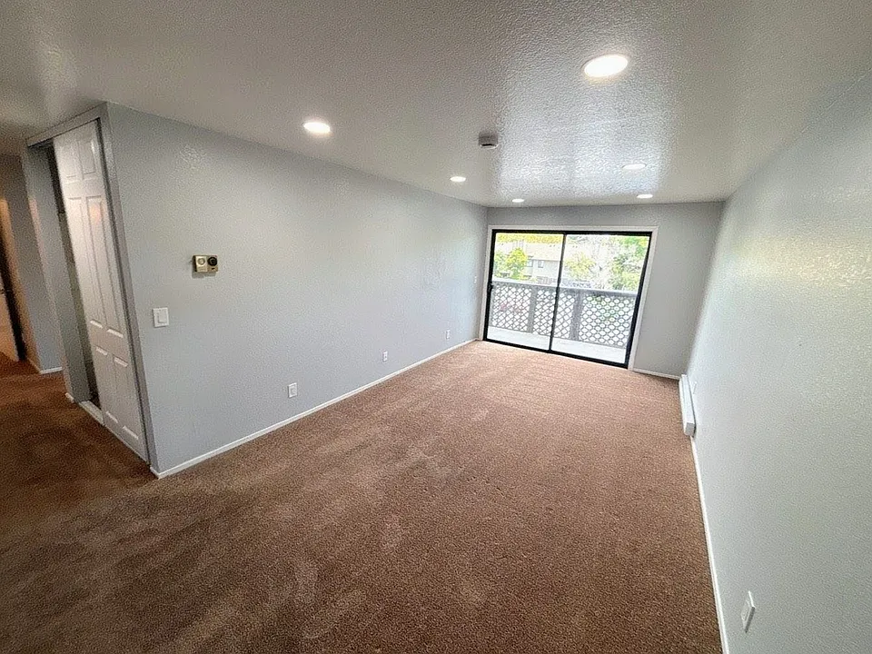 13700 San Pablo Ave #2223
