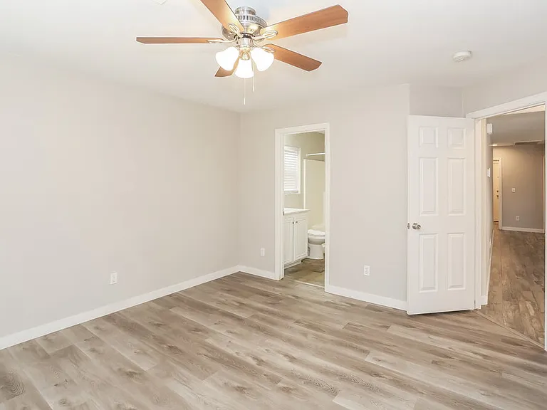 5036 Ironhorse Ranch Ave — Photo 7