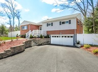 22 Eisenhower Dr, South Easton, MA 02375