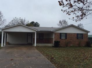 610 Meadow Cir, Beebe, AR 72012