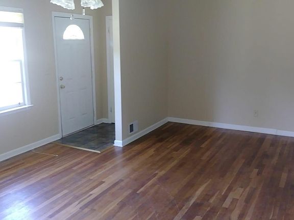 Entrance into living room