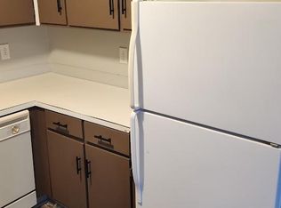 9123 Spyglass Pl, Charlotte, NC 28214