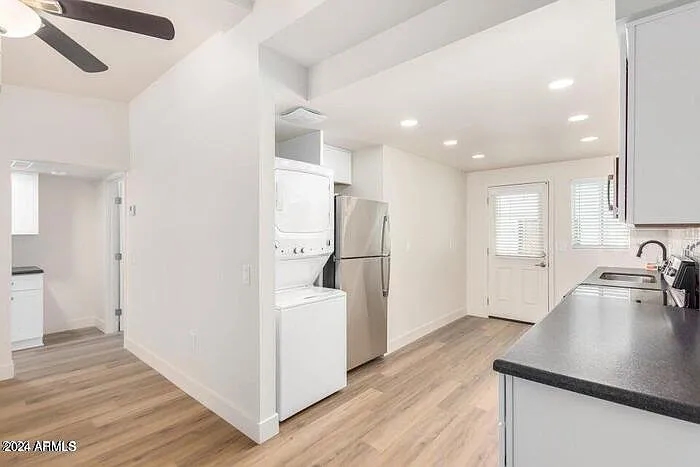 4049 W Laurie Ln #5 — Photo 5