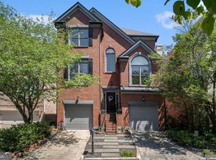 2482 Manor Walk, Decatur, GA 30030