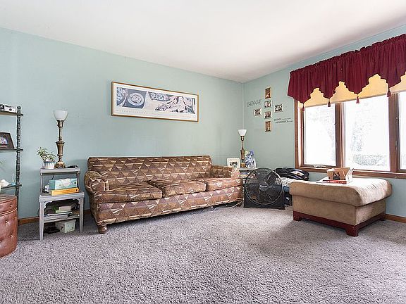 2nd image of 57 Frederick St