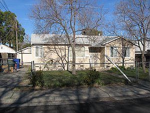 1st image of 2761 Ellen St