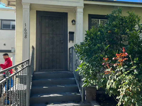 1608 Avalon St, Los Angeles, CA 90026