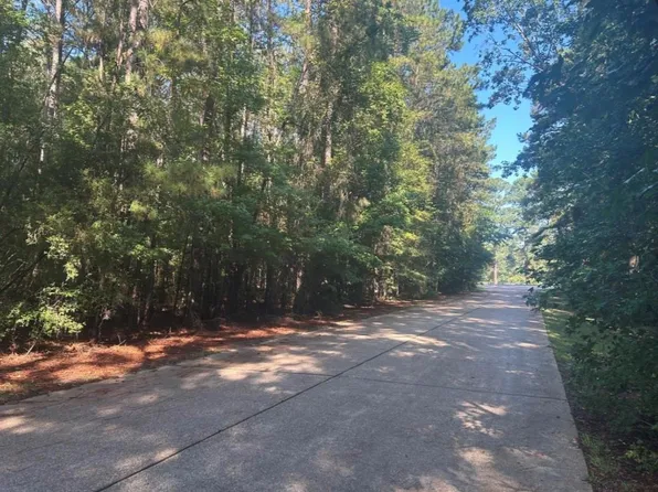 16 Forse Dr, Woodville, TX 75979