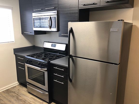 5th image of 4130 38th St APT 3