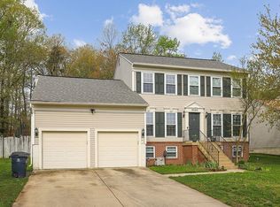 9505 Surratts Manor Dr, Clinton, MD 20735