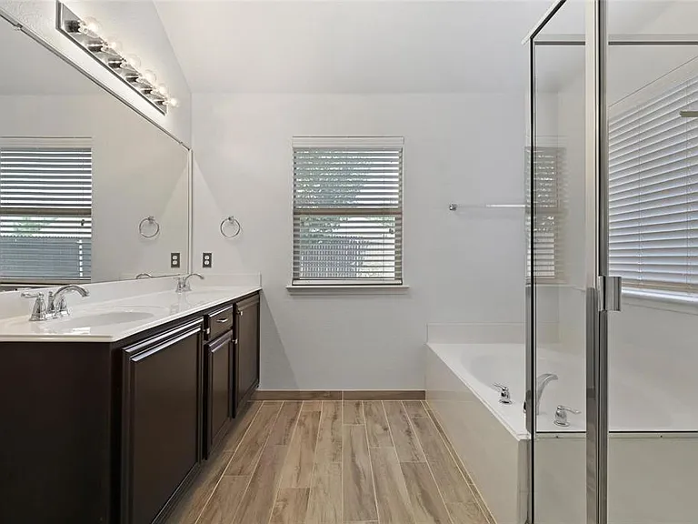 2404 Slalom Dr — Photo 14
