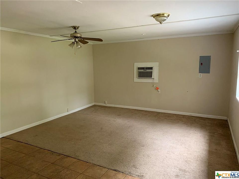 2nd image of 1174 Shady Loop
