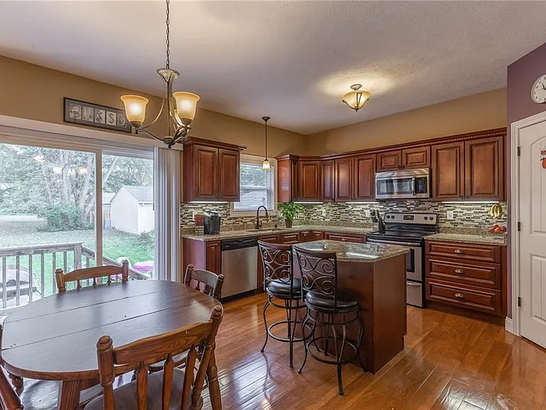 37916 Sharpe Ave — Photo 46