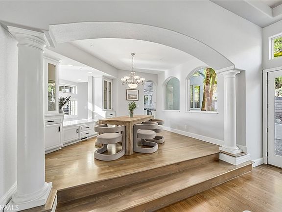 5th image of 1854 Sydney St