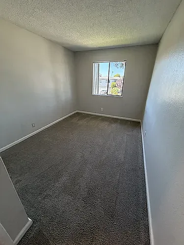 The Franciscan Apartments — Photo 32