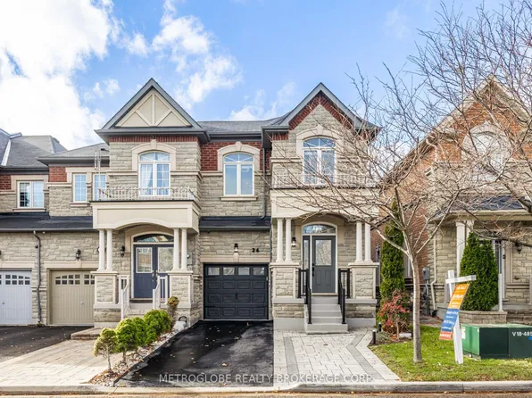 26 Spruce Pine Cres, Vaughan, ON L6A 4T3