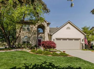 5654 Westbriar Dr, Hilliard, OH 43026