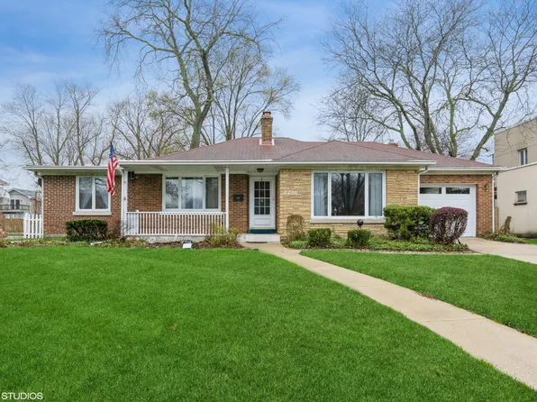 7720 Forest Ave, Munster, IN 46321