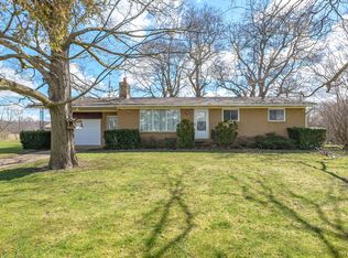 79 28th St, Allegan, MI 49010