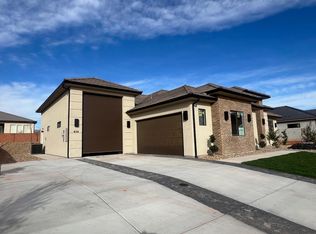 454 S Memory Ln, Ivins, UT 84738