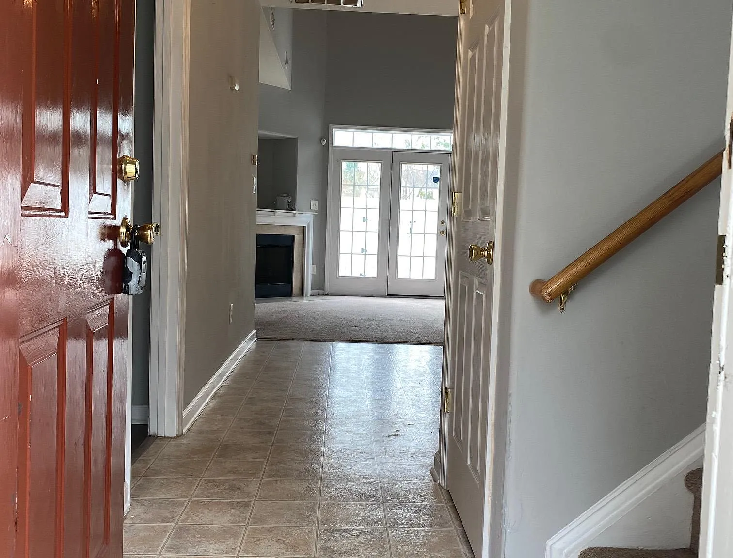 3 bed, 1557 sqft, $2,050 — Photo 2
