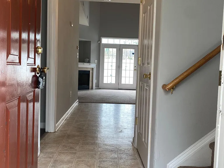 8358 Carob Tree Ln — Photo 2