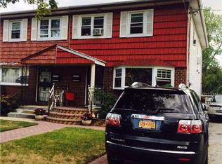 25410 147th Ave, Rosedale, NY 11422